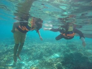Traveling ke Lombok 4 hari 3 malam ke Gili Mandalika snorkeling
