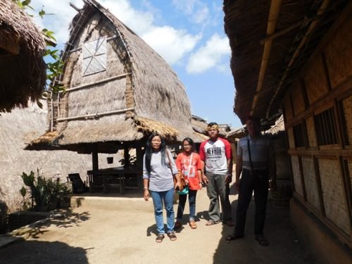 keliling desa sade Lombok